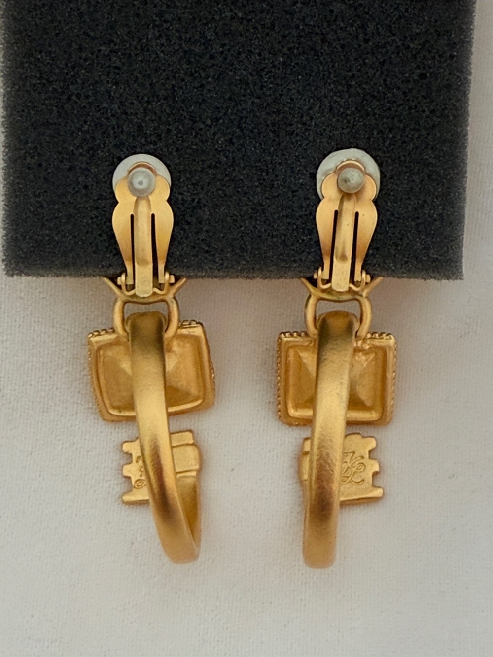 Karl Lagerfeld Vintage Clip Earrings - Picture 4 of 6